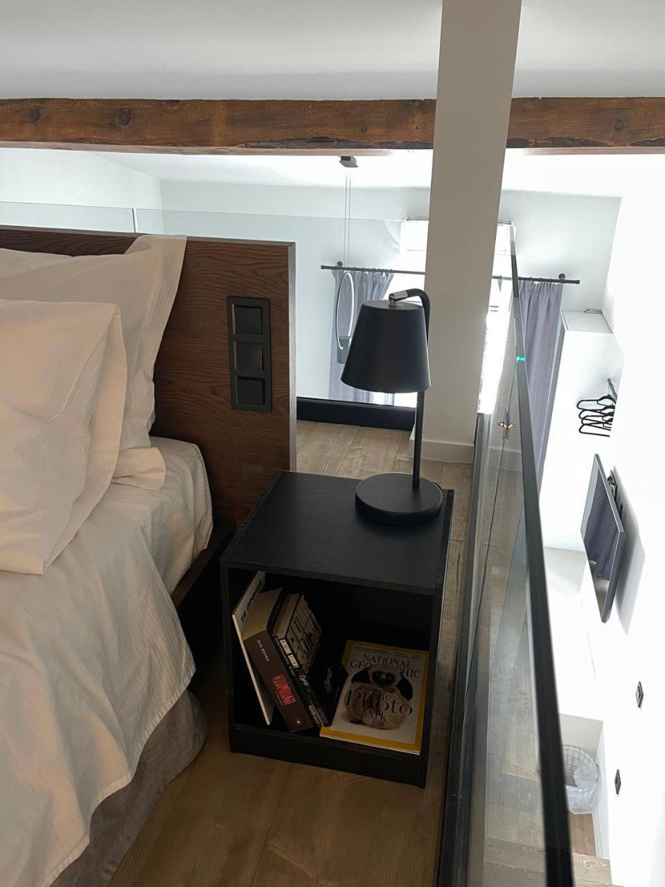 Art Navarino Apartment