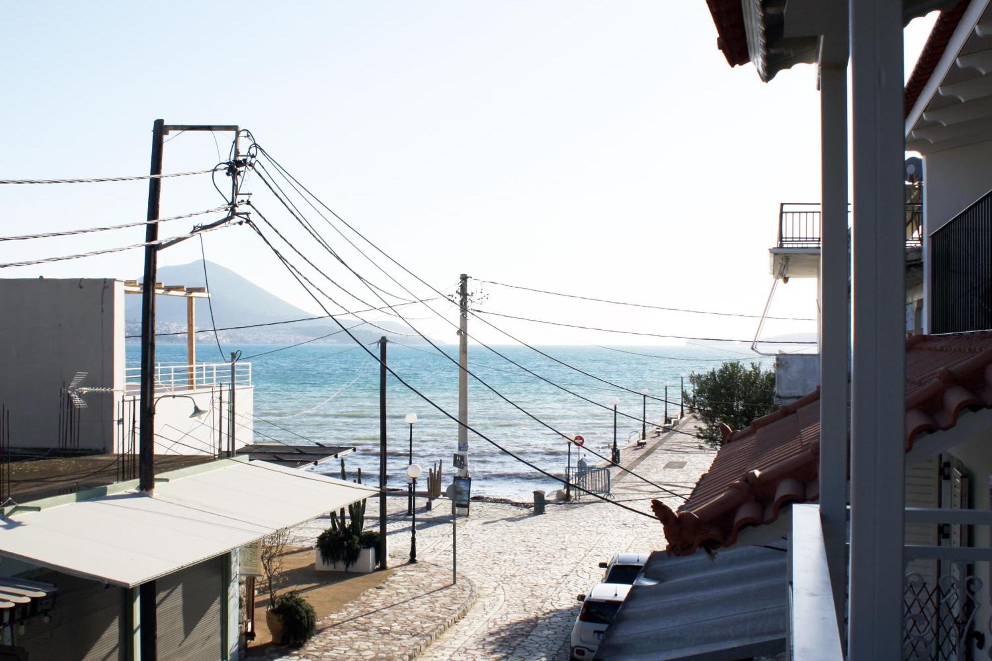 Art Navarino Apartment Gialova