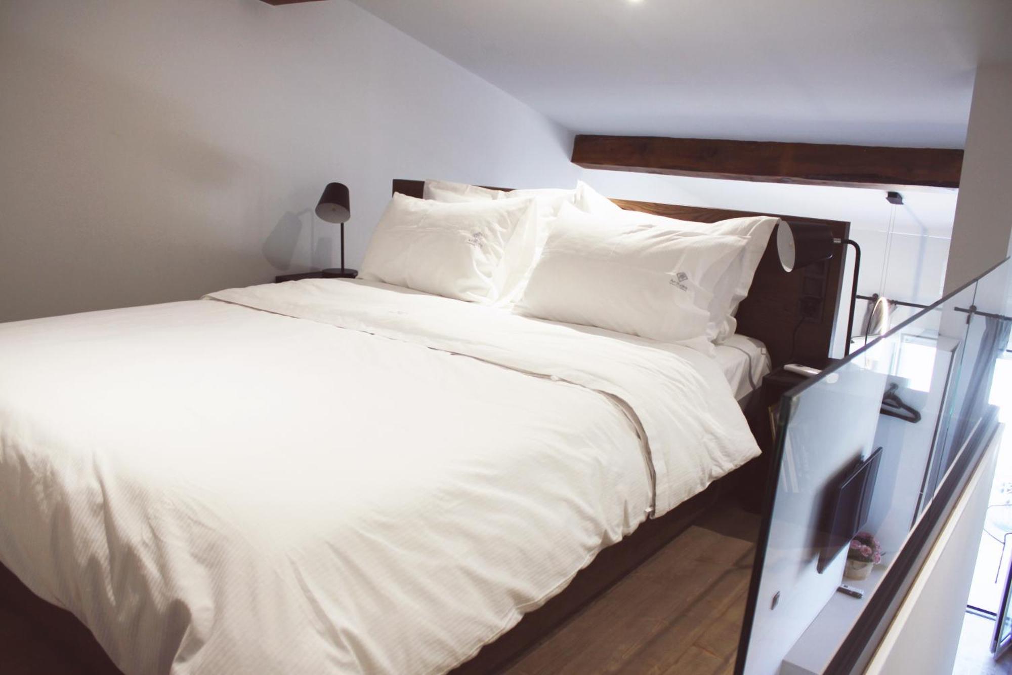 Art Navarino Apartment Gialova