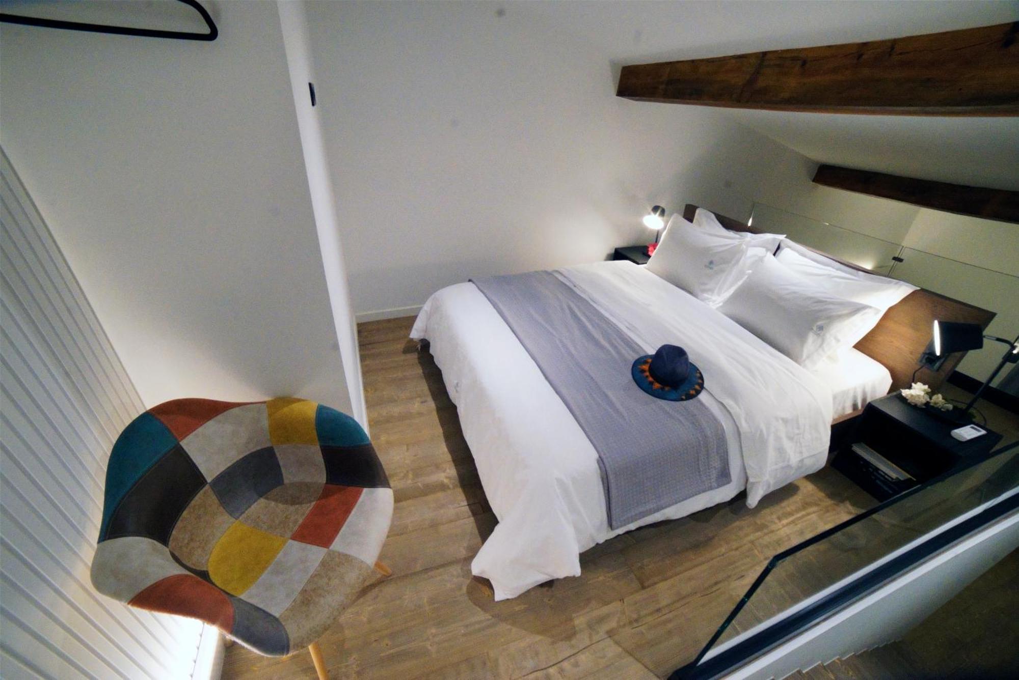Art Navarino Apartment